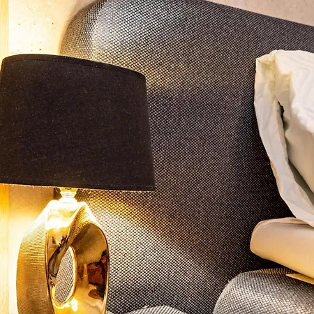Sunset Boulevard Apartman *